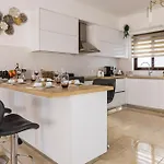 Gina\'S Village House